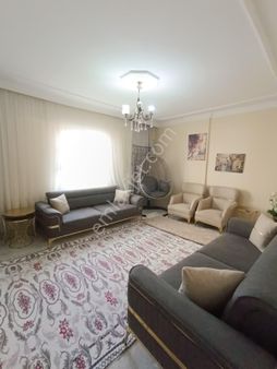 Babacandan Veysel Karani'de Doğalgazlı-parkeli 3+1 Ara Kat Daire