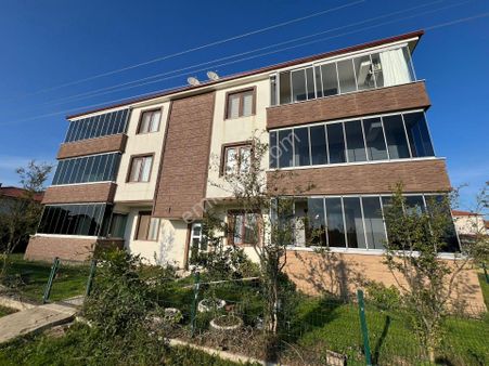 Karasu Çiğdem Emlak...mutfak Ayrı & 3+1 & Çift Balkon & Çift Wc