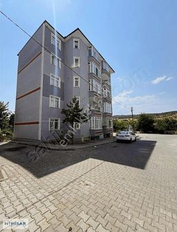 Hisar'dan Çeltek Evlerinde Eşyalı Satılık 3+1 Fırsat Daire