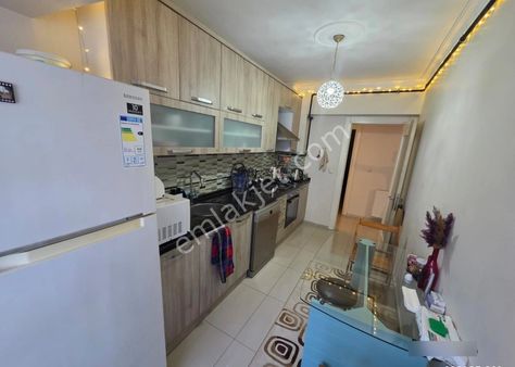 Yeşilyurt Merkez Cami Yanı 3+1 7 Yıllık Asansörlü Satılık Daire