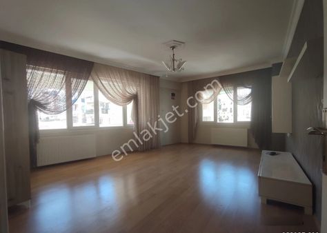 Ekonomi Üni Yakını 3+1 Yapılı Arakat Jeotermalli Daire