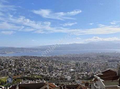 Bayraklı Körfez Mah. Deniz Manzaralı 3+1 Eşyalı Kiralık Daire