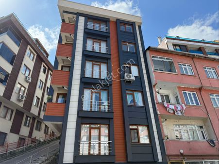 Sıfır Bina Sıfır 4.kat 2+1 Lüks Daire + Adliye-metro 18 Dk ...!!!