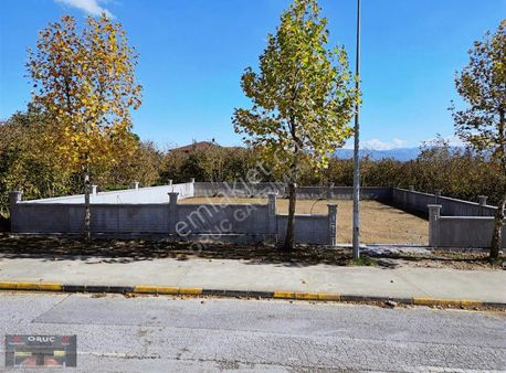 Oruç Gayrimenkulden Bayraktepe Mah Satılık Cadde Üzeri Arsa