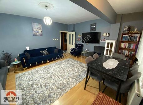 Net Yapı'dan Çift Balkonlu Satılık Ara Kat Daire