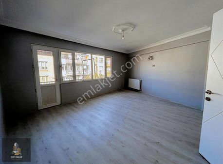 Elit Emlâk Tan Merkezde Yenilenmiş 3+1 Kiralik Daire