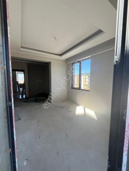 Kombinede Yatırımlık Satılık 1+1 Daireler