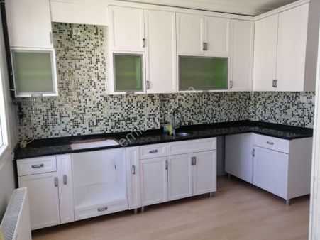 * 3+1*2000 Evler* Dgaz *hasarsız *kapalı Mutfak* Bulvar Üzeri *11katlı 10katı* Kapalı Açık Balkon *