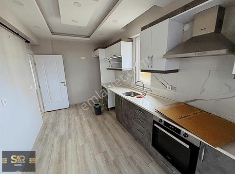 Edirne Cumhuriyet Mahlesinde Ebeveyn Banyolu Satılık 3+1