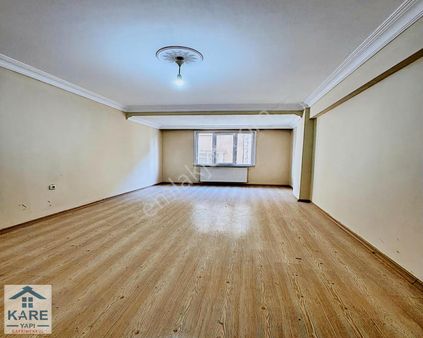 Esenyurt Bağlarçeşme Doğanaraslı Bulvarı Geniş 2+1 Satılık Daire