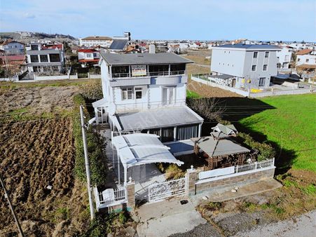 Taflanda Sahile 300mt 6+2 Villa Arsa Daire Takasa Açık