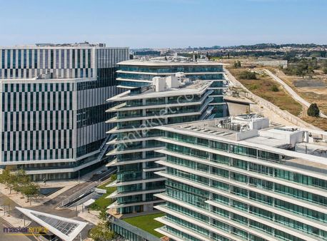 Basın Ekspresin Gözdesi Karat 34te Modern Ofis