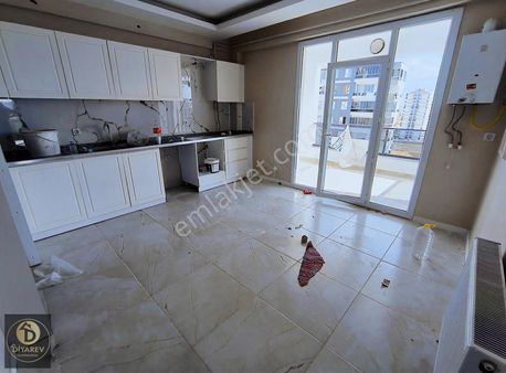 Üçkuyular'da Kiralık 3+1 Daire Boş Hobi Bahçeli 2 Yıllık