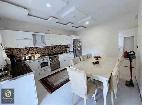 Merkezi Konumda Satılık 3+1 Fırsat Daire