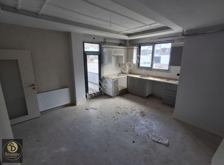 Yatay Mimari Satılık Fırsat 1+1 Daire