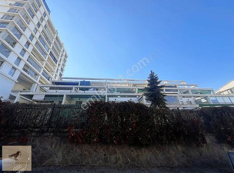 Satılık, Hilal'de, Yıldız Kule Yanı Site İçerisinde 1+1 Teraslı