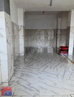 Sultanbeyli Mecidiye Mahallesinde Afyon Cad 100m2 Kiralık Dükkan