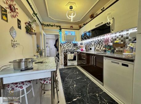 Atapark Engeller Cadde Üzerinde Altı Daireli 2+1 Ön Cephe !