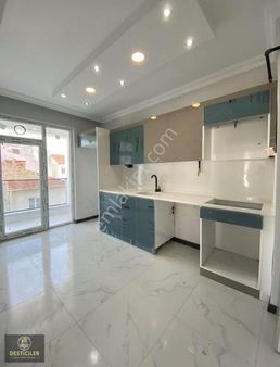 Yk-desticiler'den Emek Mah Merkezi Konumda Geniş 2+0 Daire