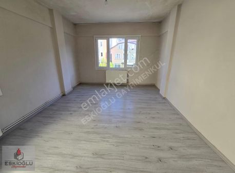 Bahçeköy Merkezde Kiralık Daire