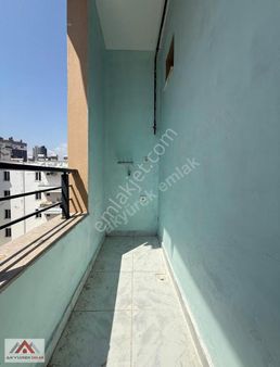 Akyürek'ten Soli Civarı Denize 50m Muhteşem Lokasyon Kiralık 1+1