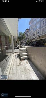 Tekstil Merkezinde 155 M2 Masrafsız Kiralık Mağaza Dükkan