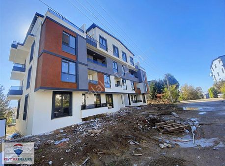 Başiskele Serdar Mah. Satılık 3+1 Arakat Daire