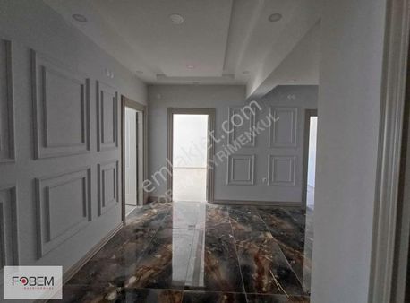 Gamaoğlu Feride Sitesinde Park Cepheli Daire