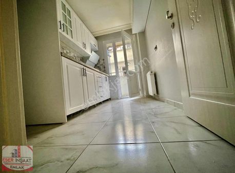 Eser Yapıdan Satılık2+1 90m2 Çift Balkonlu Giriş Altı Kot1 Daire