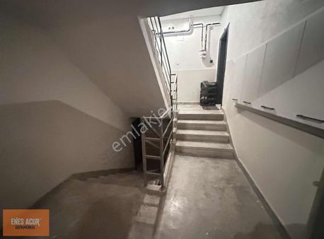 Enes Acur'dan Kosova'da Arakat Bakımlı Daire