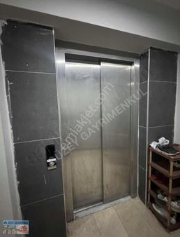 Çobançeşme Mahalede Satılık Uygun 2+1 Daire