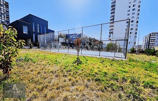 Bağlıcanın Kalbinde, Modern Ve Konforlu Kiralık 2+1 Daire