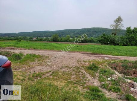 Göktepede 2.325 M2 Kadastral Yola Cepheli Satılık Arazi