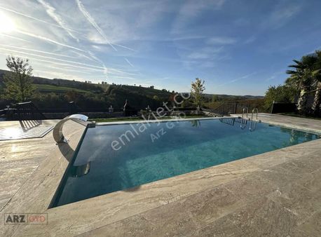 Arz Gyd - Doğa Manzaralı 811m2 İçerisinde Özel Villa