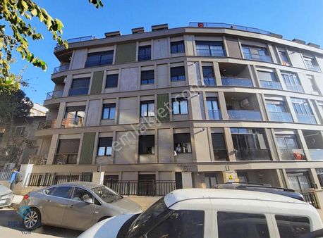 Küçükyalı Çınar Mah. İskanlı Binada Yüksek Giriş 2+1 Satılık