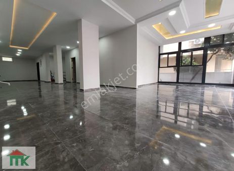 Pelitlibağ 300 M2 Satılık Dükkan