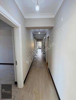 Asansörlü Ebevehn Banyolu 3+1 Ara Kat