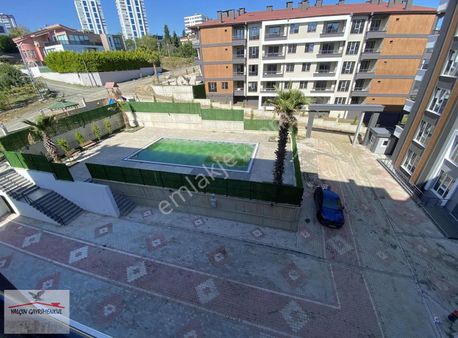 Körfezde Havuzlu Sitede Satılık Sıfır Lüks 1+1 Daire