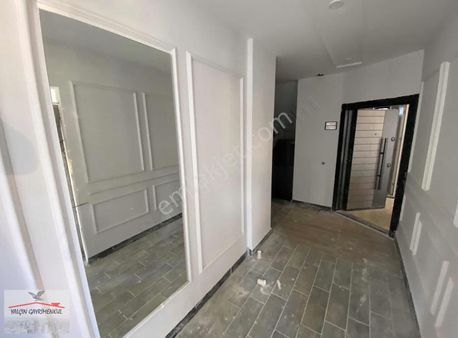 Atakum Körfezde Eşyalı Sıfır Satılık 1+1 Daire