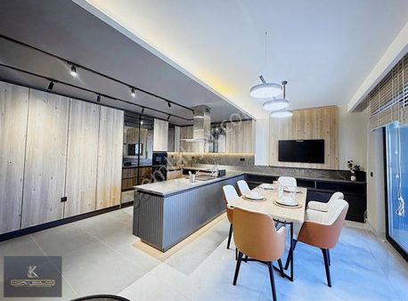 Ovacık'ta Modern Mimamiryle Yeniden Tanışın! 4+1 Lüks Daire