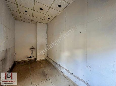 Akyol Mah'de Cadde Üstü Satılık Dükkan & Mağaza