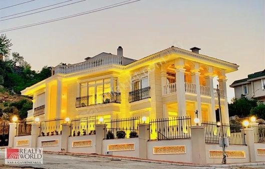 Kundu' Da Satılık 6+1 Özel Lüks Villa