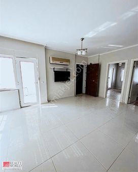 Konyaaltı Liman Mah. Havuzlu Kiralık Daire