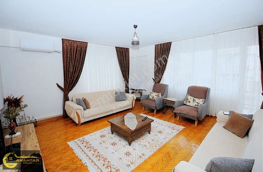 Faruk Akarkarasu Caddesi Üzeri 3+1 Doğalgazlı Arakat