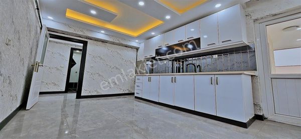 Bağlum Kafkas'ta Lüx Yapı Geniş Caddeye Yakın 3+1 Satılık Daire