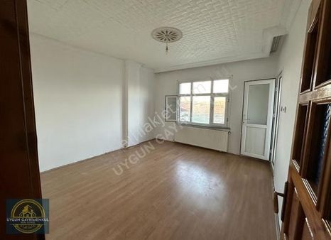 Başakşehir Şahintepe Kiralık 3+1 Ara Kat Daire