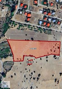 Aşçıbekirli Fenese De 400 M2 Parka Cephe İmarlı İfrazlı Arsa