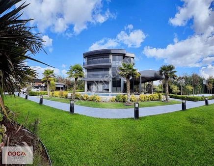 Körpeşler Ultra Lux 7+1 Havuzlu Müstakil Villa