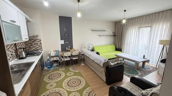 Çiğdem Emlak'tan Sahilpark Kiptaş Evlernde Satılık 1+1 Daire