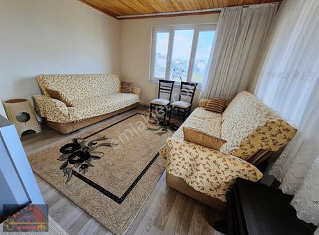 El/ya'dan Yıldız Mah. Altıeylül Fen Lis. Üzeri 1+1 Eşyalı